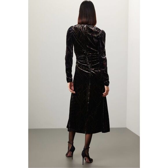 Sea New York Delphine Velvet Dress ❤️🩹 - Picture 2 of 10